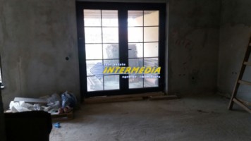 casa-noua-de-vanzare-90-finisata-alba-iulia-2